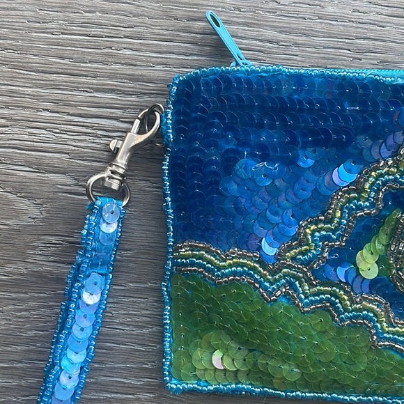 Anthropologie Sequin/Beaded Wristlet in Turquoise/Green by KC Malhan 4”x 6 1/2” - Picture 4 of 6